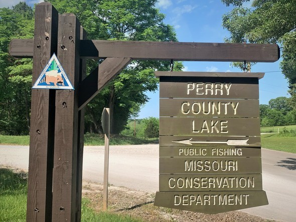 Perry County Lake entrance sign